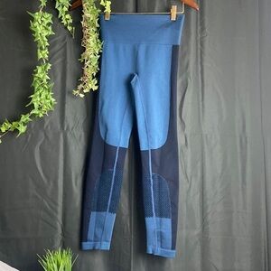 Blue Yoga Pants☮️💕​